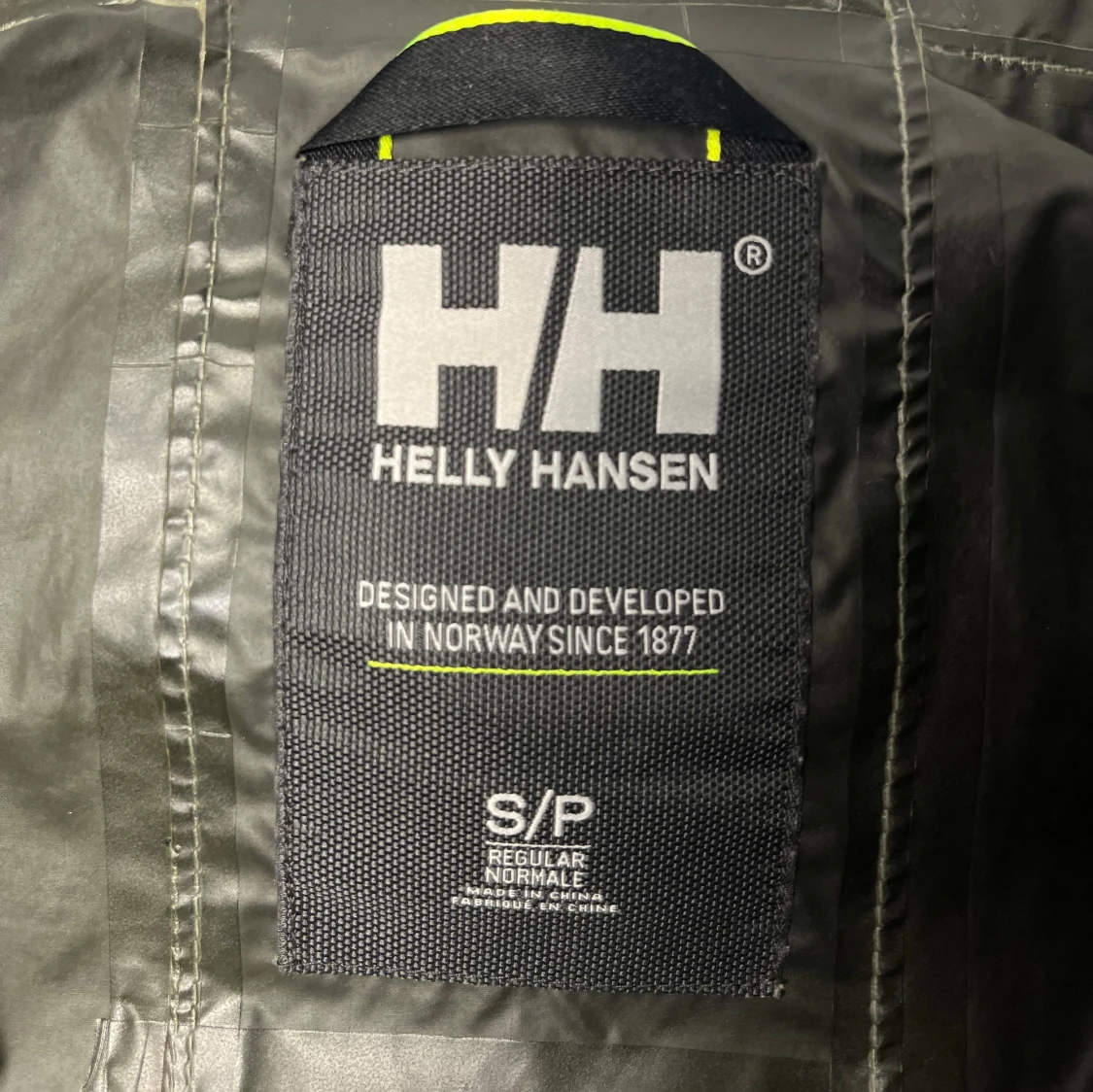Helly Hansen windbreaker - 90