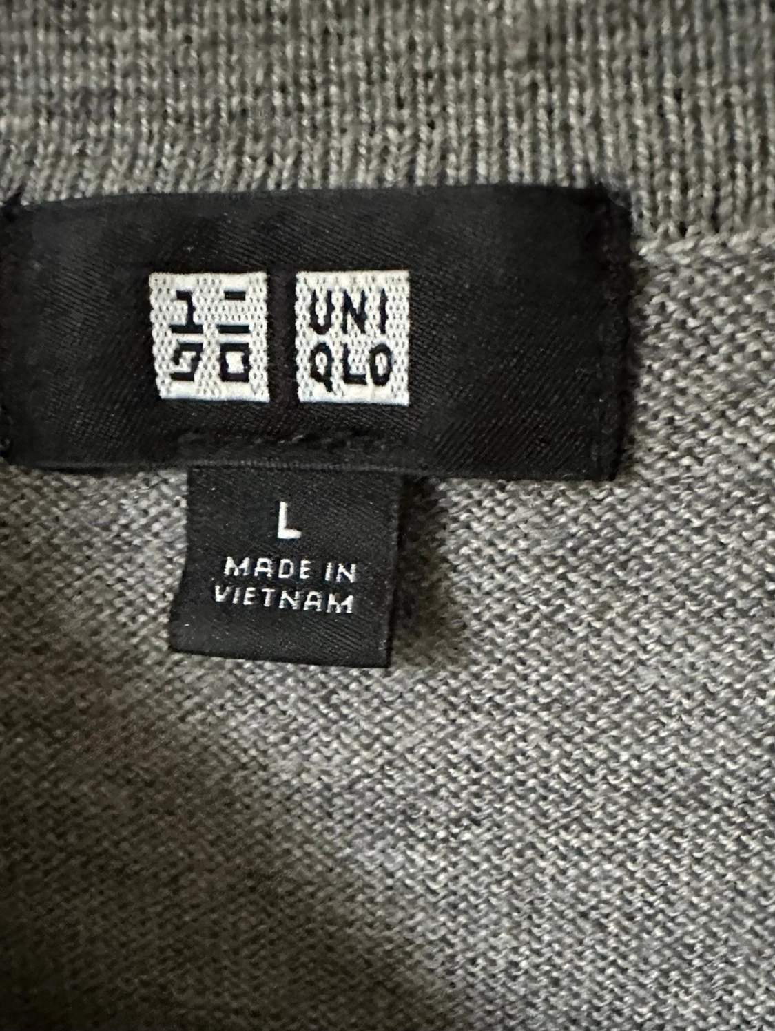 Grå långärmad pikétröja från Uniqlo - 2