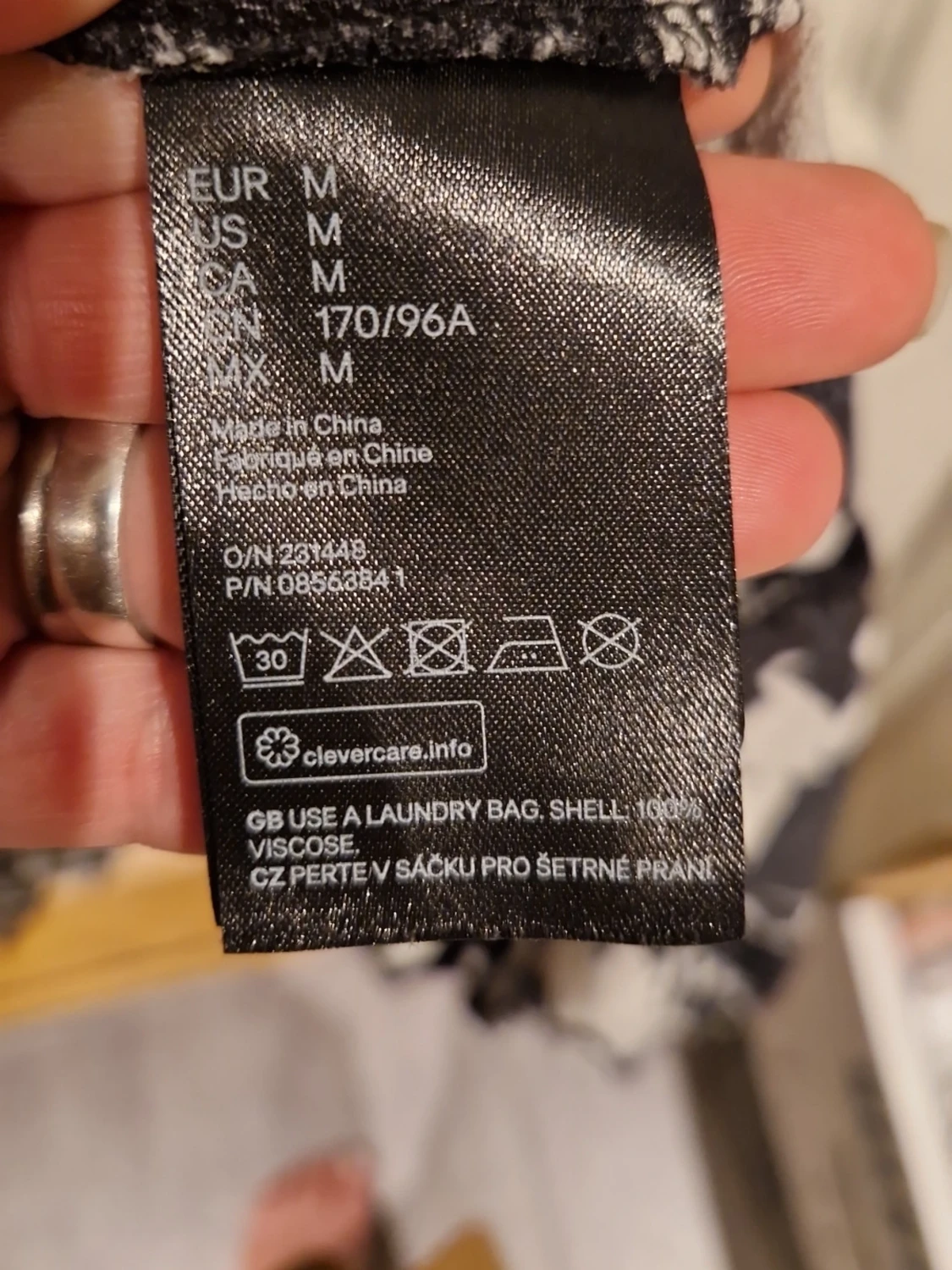 Svartvit omlottklänning Johanna Ortiz x H&M - 3