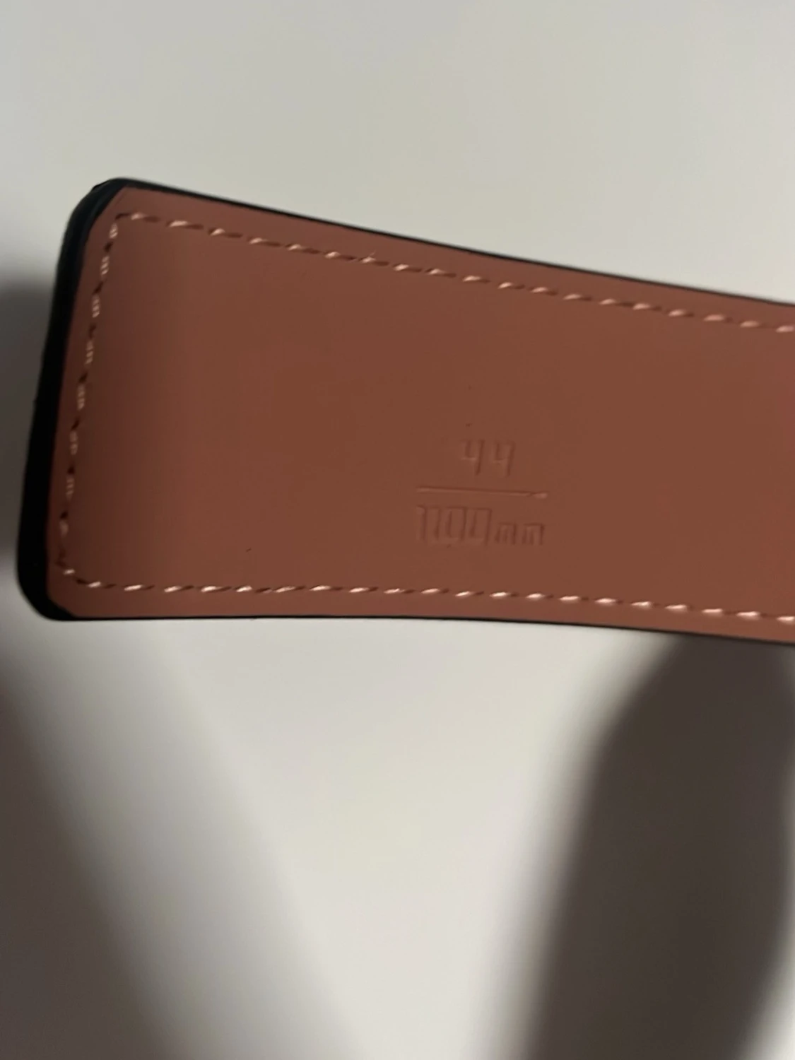 Svart L&V skinnbälte - 3