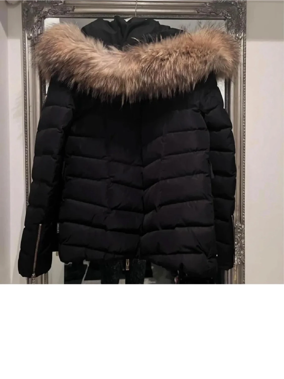 Svart pufferjacka Hollies med fuskpäls - 5