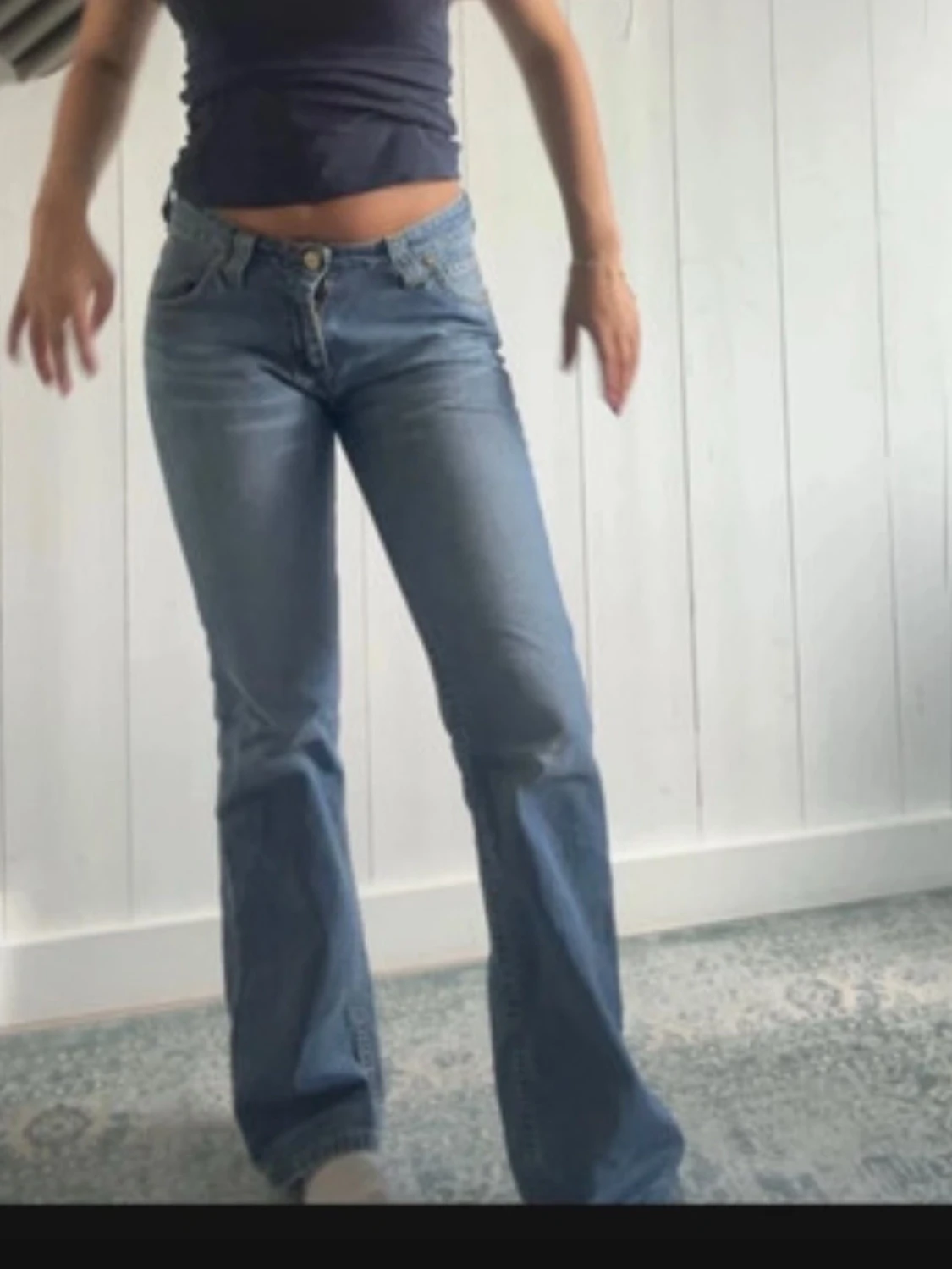 Blå bootcut jeans från Lee