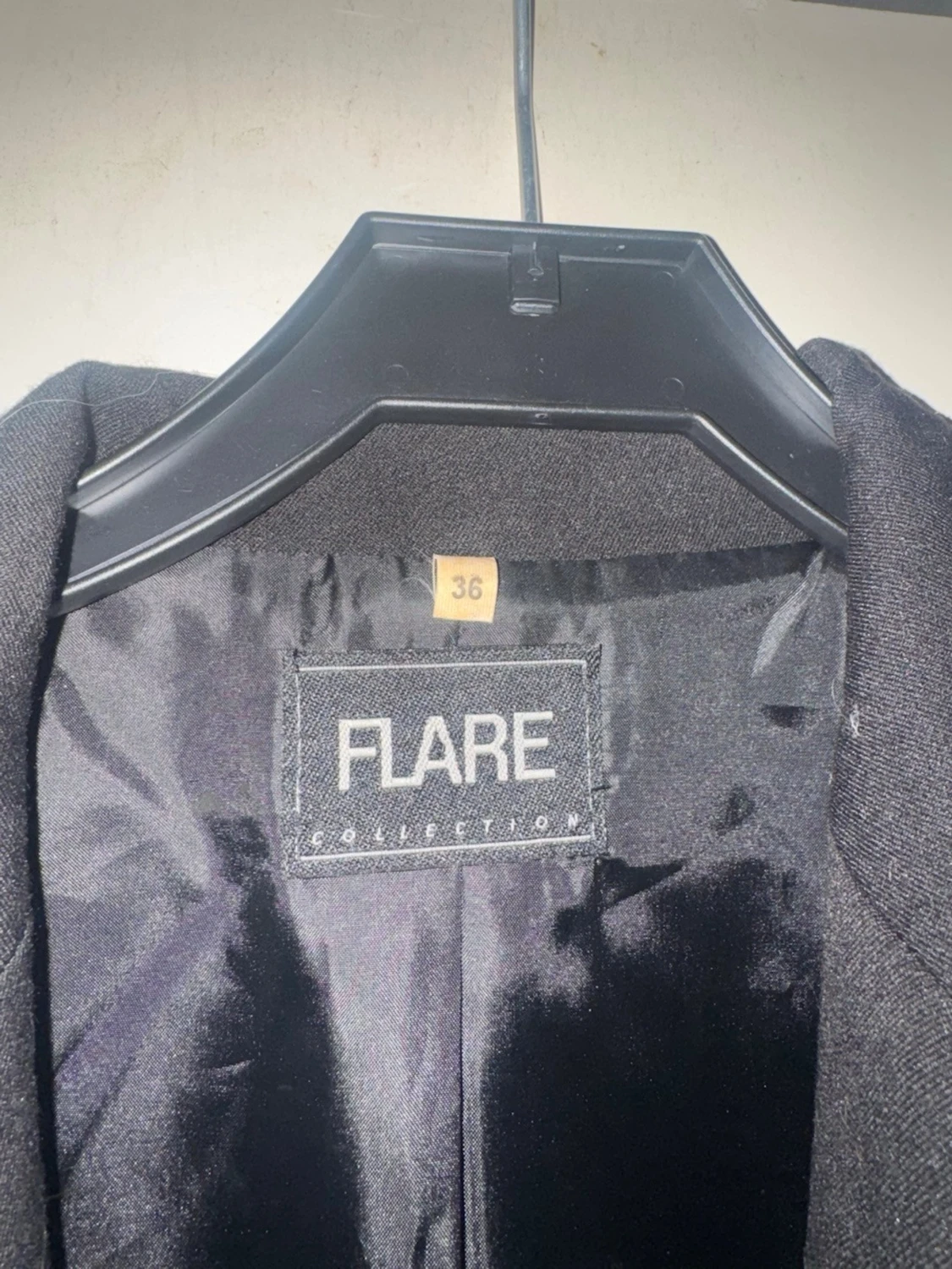 Svart kavaj från Flare Collection - 1