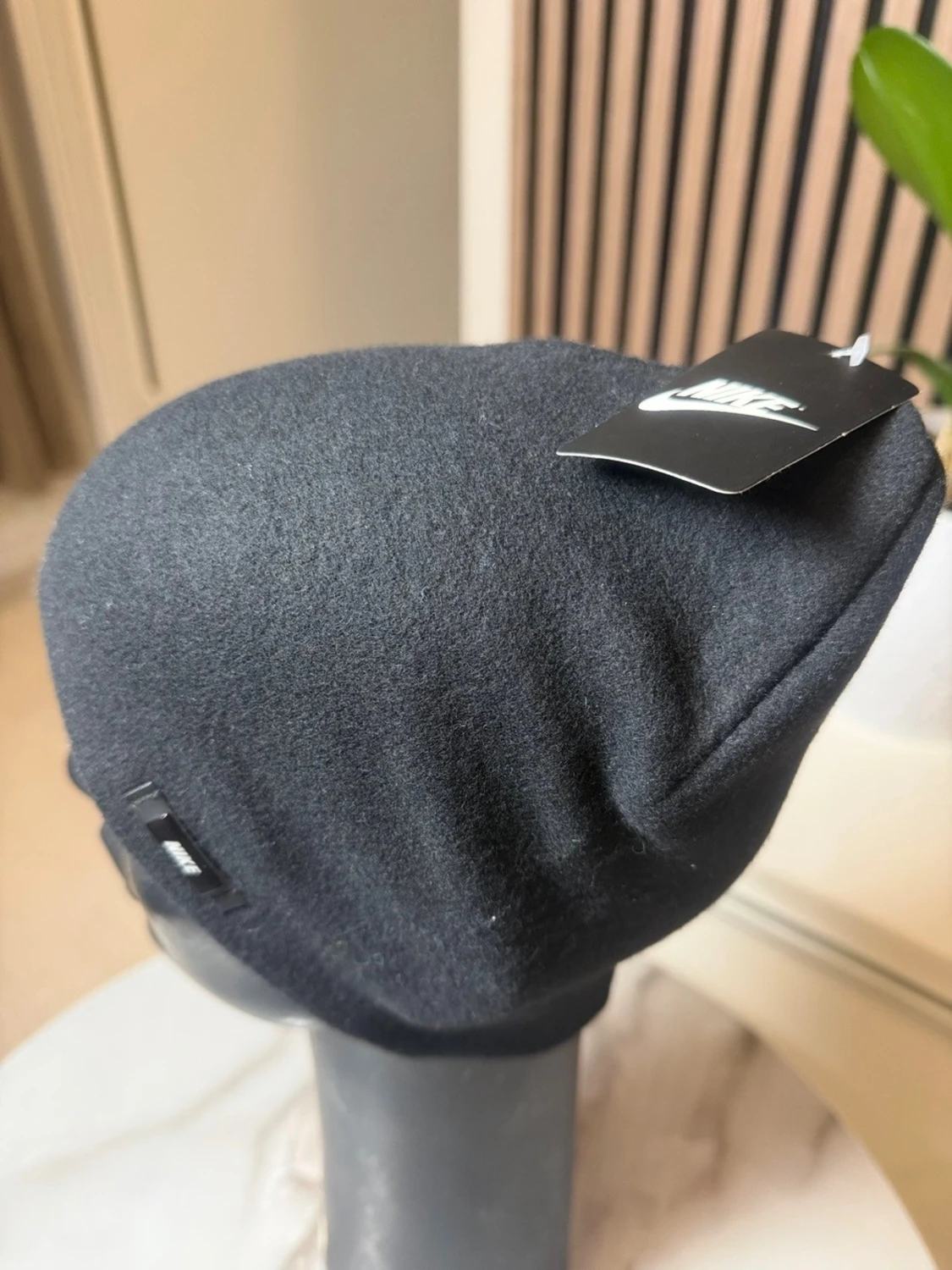 Svart fleecebeanie från Nike - 1