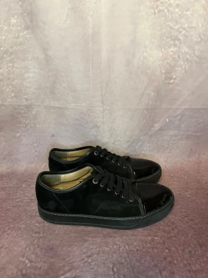 Lanvin skor - Mycket fint skick | Size UK 6 = EU 41 | fraktar inom 24 timmar | för att köpa klicka ”köp nu” | vid frågor eller funderingar skriv en meddelande | följare får bättre rabatter🙌