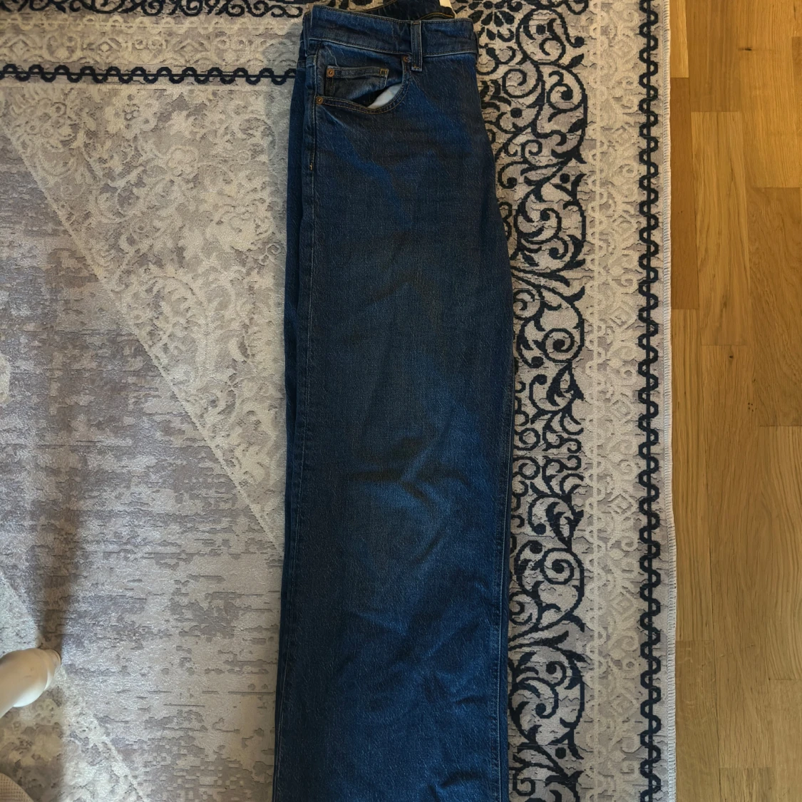 Blå raka jeans från H&M, strl 42