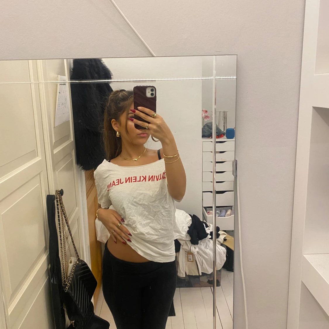 Off shoulder t shirt Calvin Klein