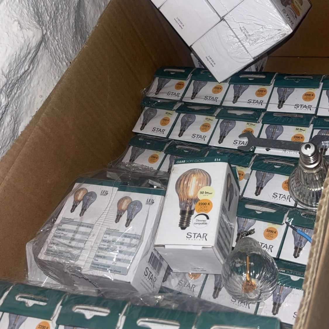 LED-lampor E14/E27 & Elect Spiral Globe - 1