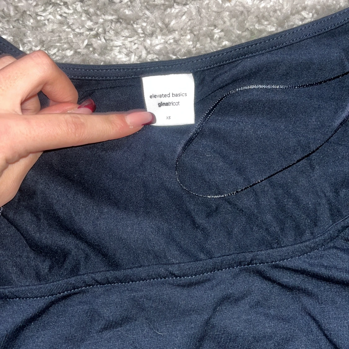 Marinblå långärmad topp från Gina Tricot - 1