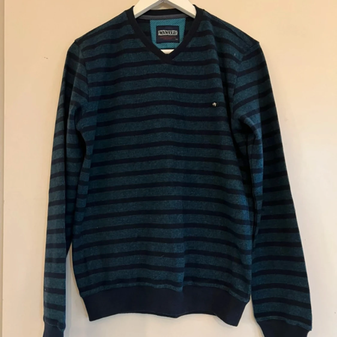 Randig blå tröja från Wanted - 4