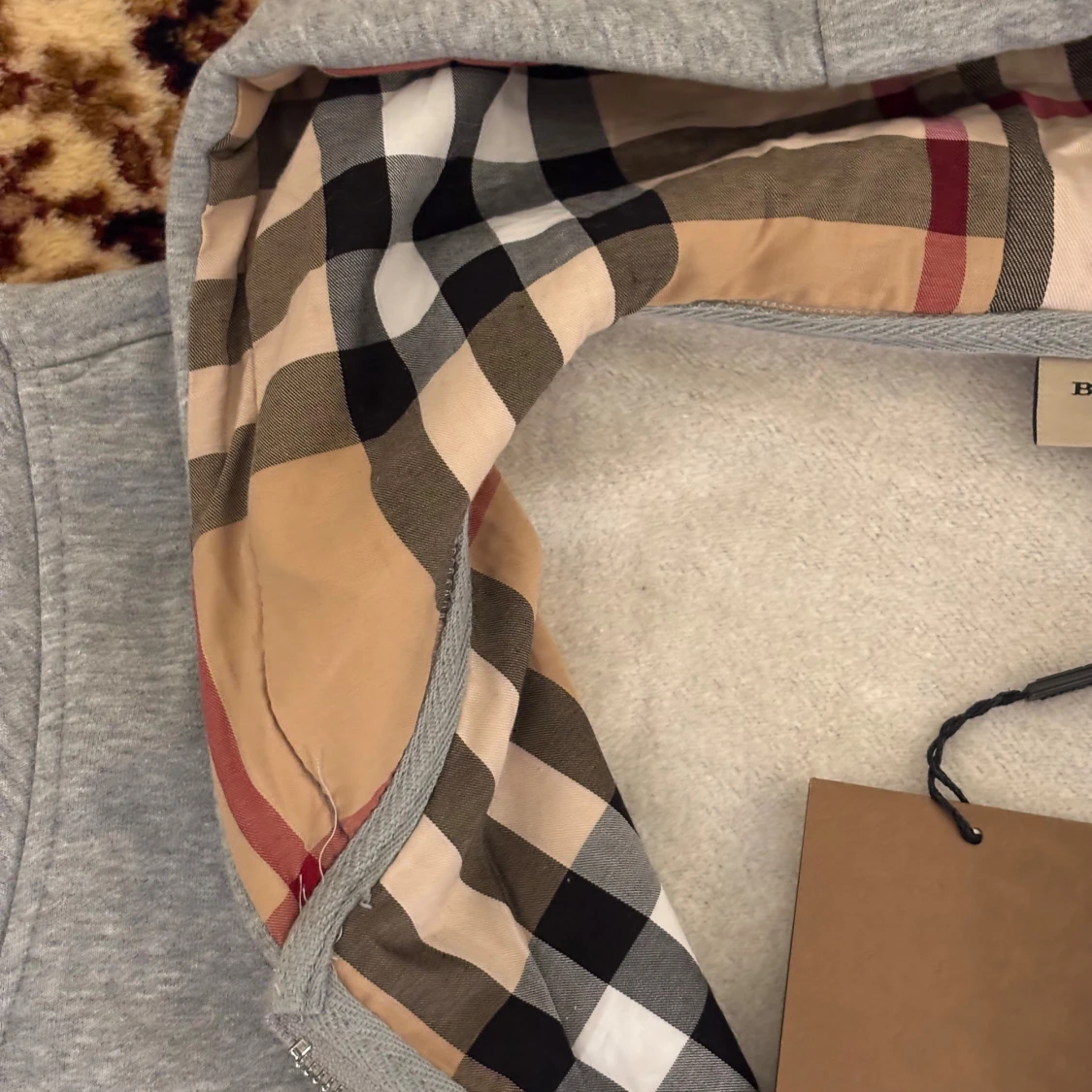 Grå Burberry hoodie med dragkedja XL - 2