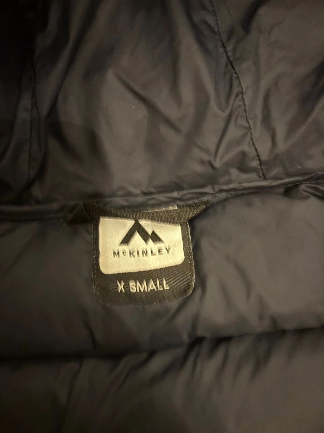 Svart pufferjacka från McKinley XS - 3