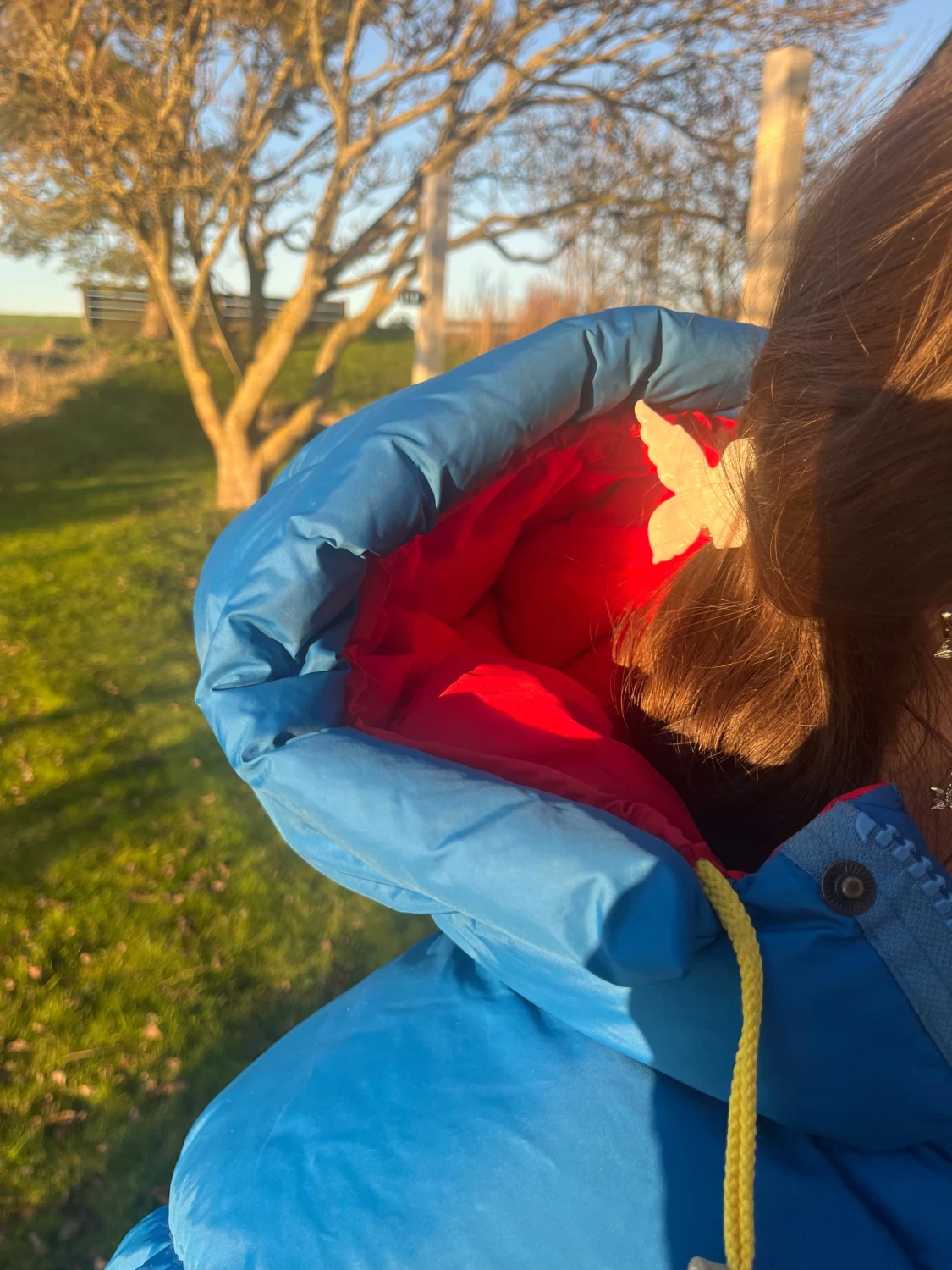 Blå dunjacka från Fjällräven med huva - 2