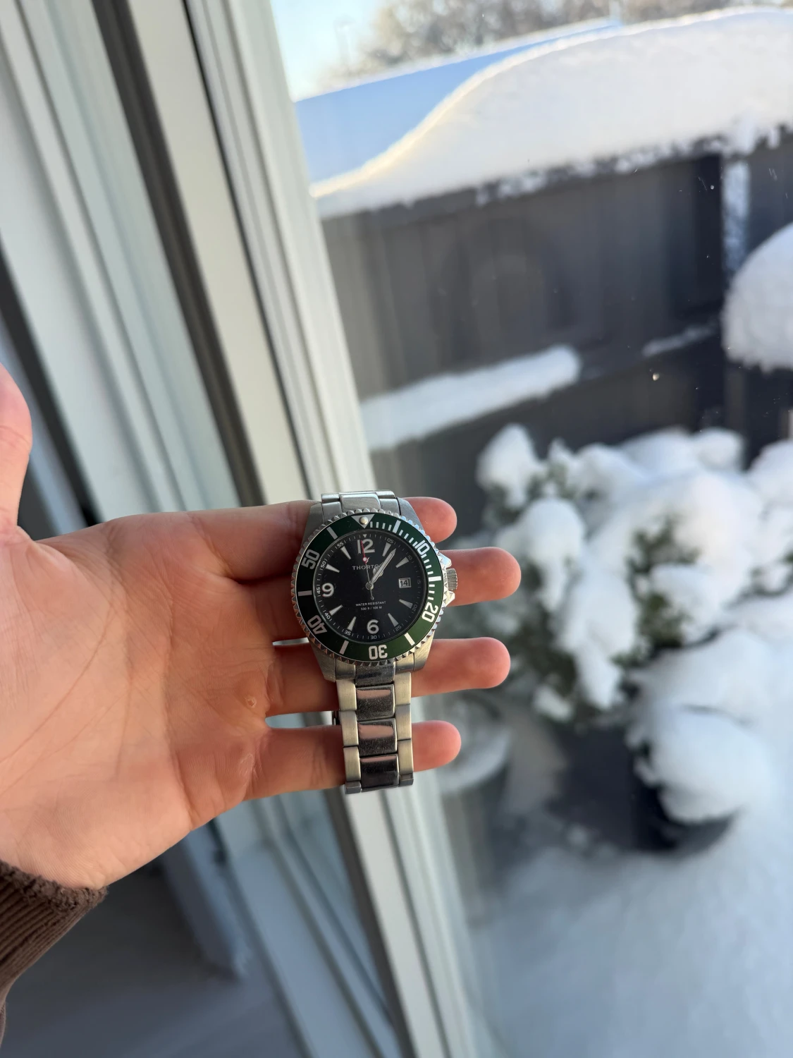 Silverfärgad klocka från Thorsen - 3