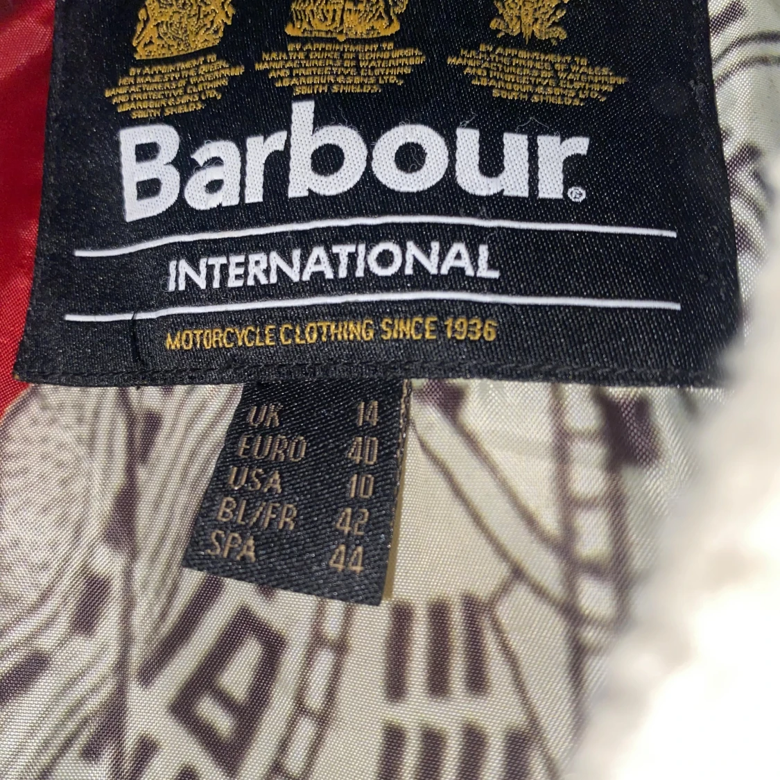 Svart quiltad jacka från Barbour - 2