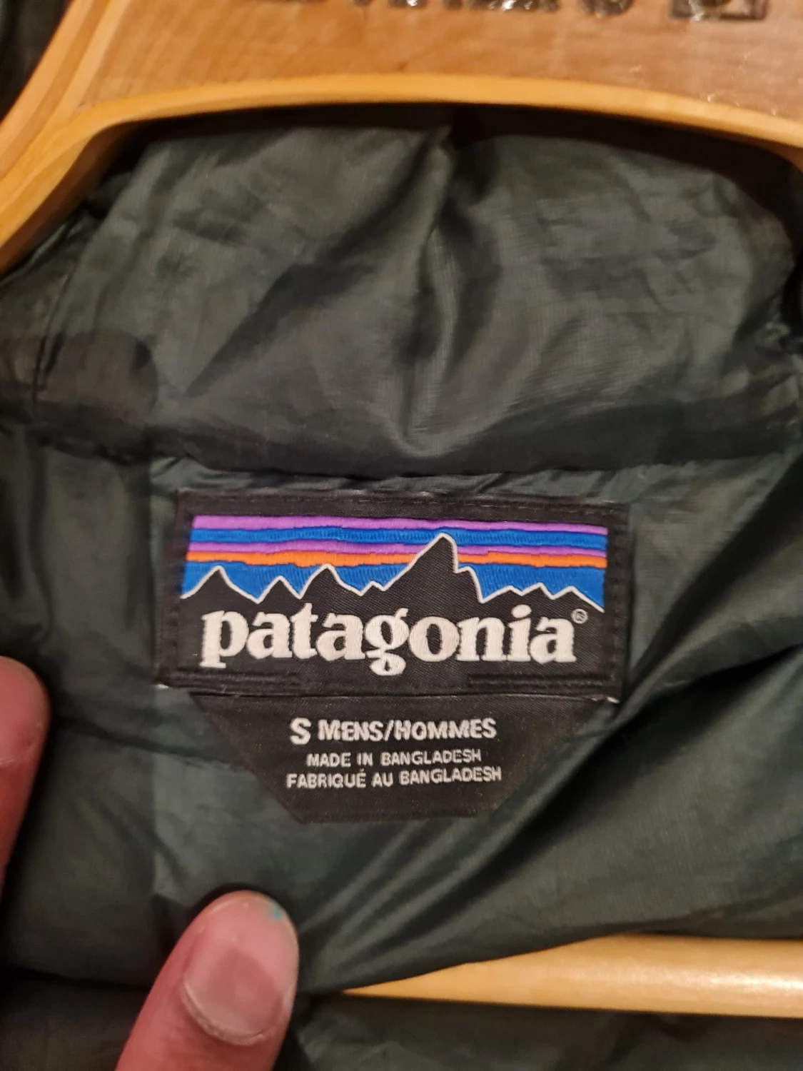 Patagonia Men's Down Sweater hoody - 4