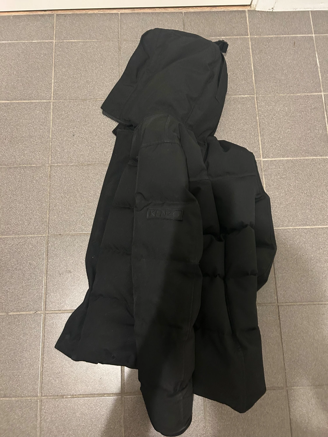 Svart pufferjacka från Kenzo - 1