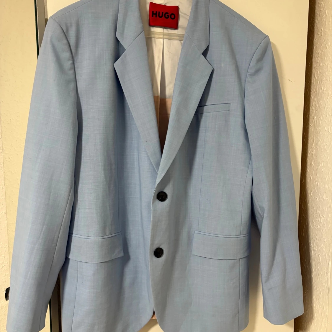 Ljusblå kavaj från HUGO