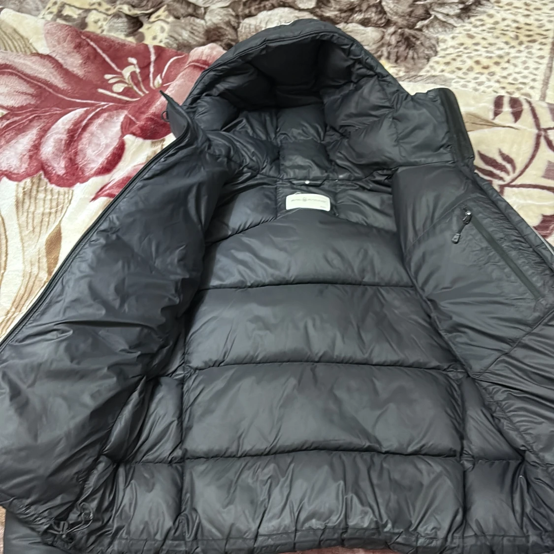 Svart dunjacka från Sail Racing - 1