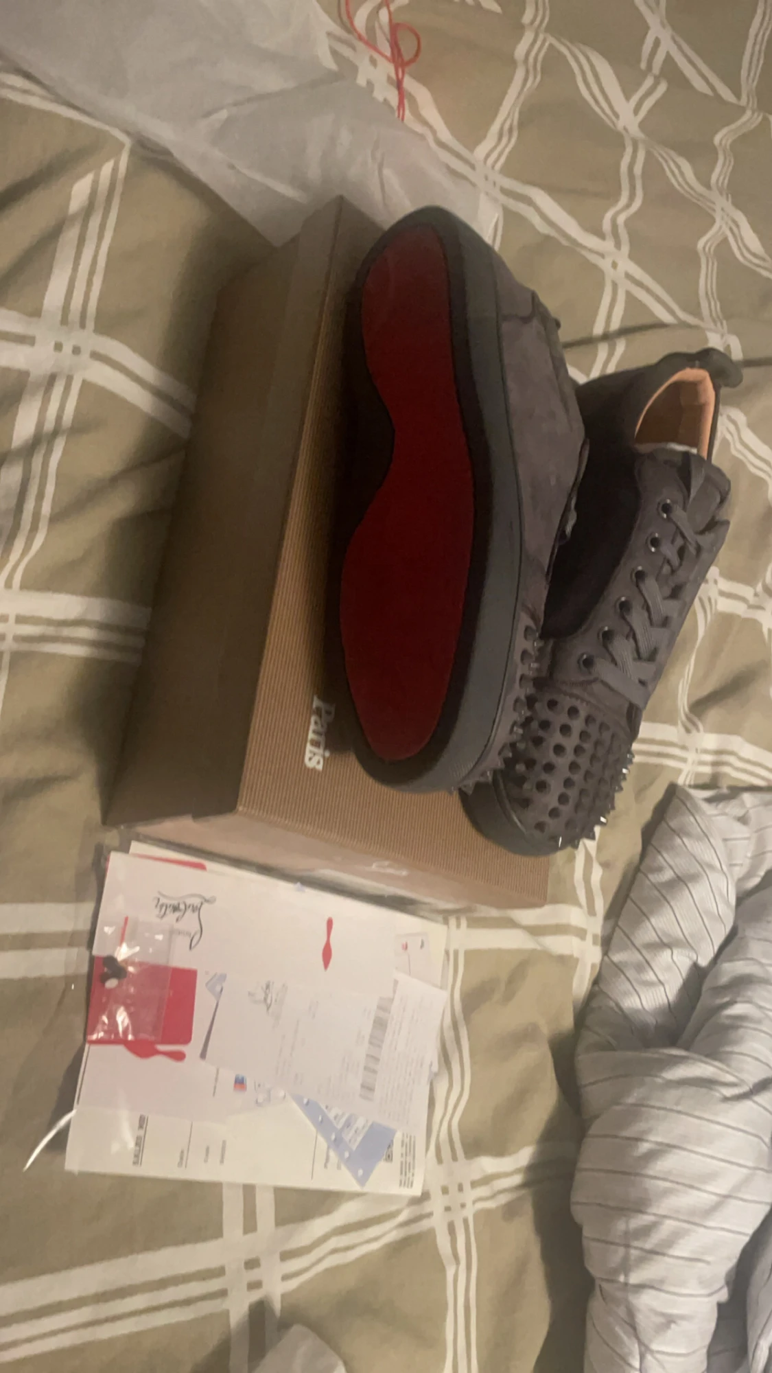 Christian Louboutin svarta sneakers med nitar