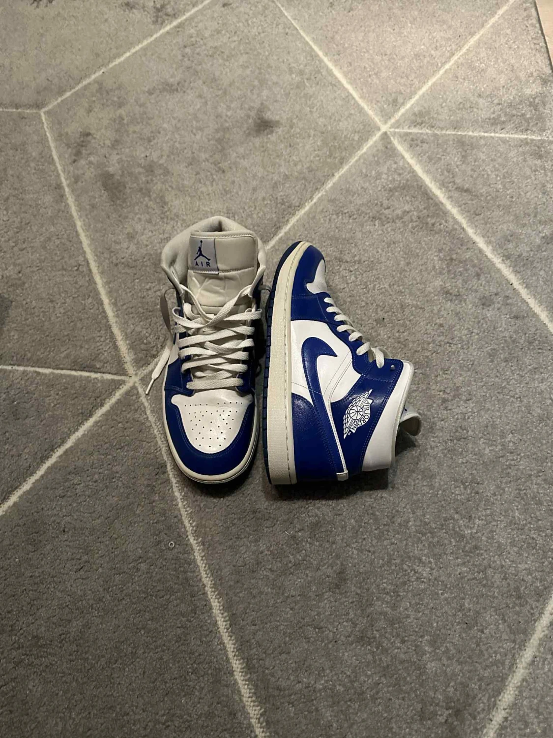 Nike Air Jordan 1 mid kentucky blue  - 2