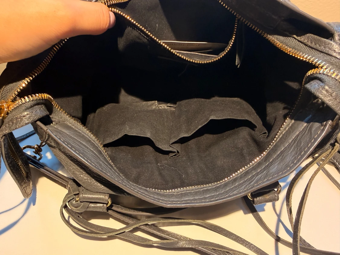 Balenciaga svart axelväska i skinn - 3