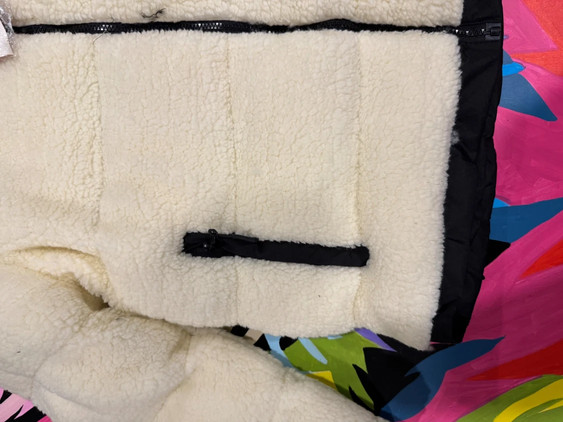 Vit teddyjacka från The North Face - 4