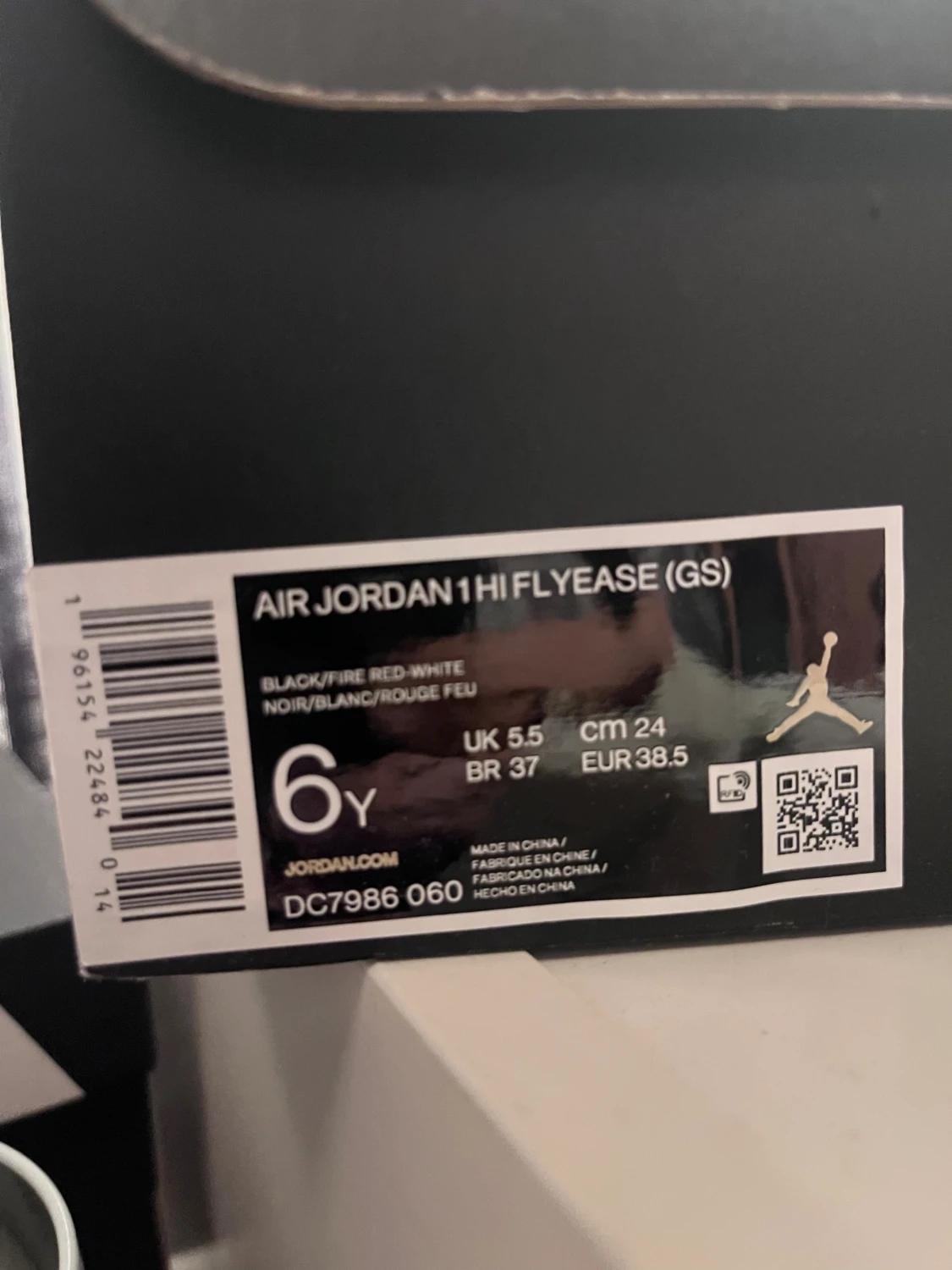 Nike Air Jordan 1 Hi FlyEase röd/svart - 3