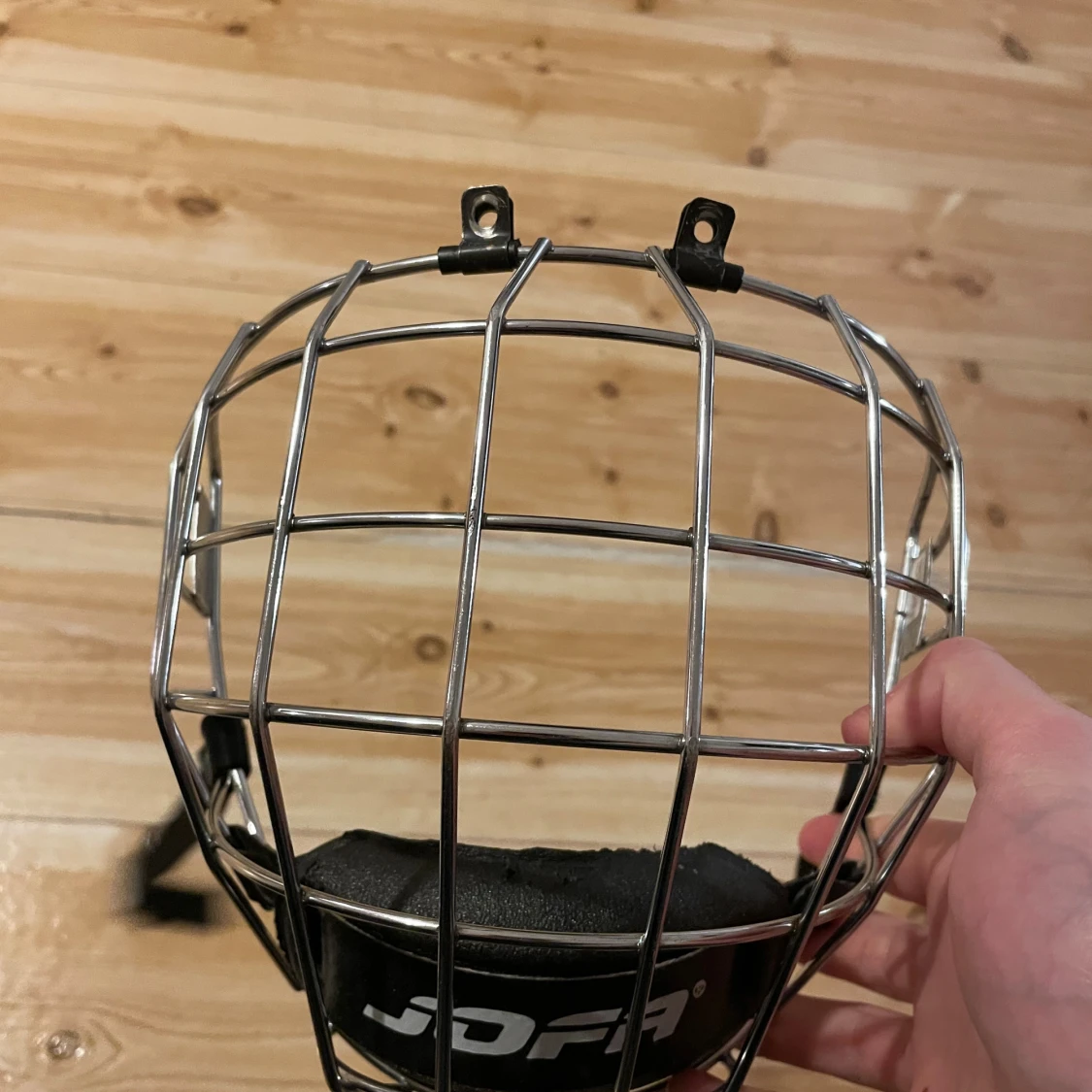 Jofa 480M hockeygaller i silver