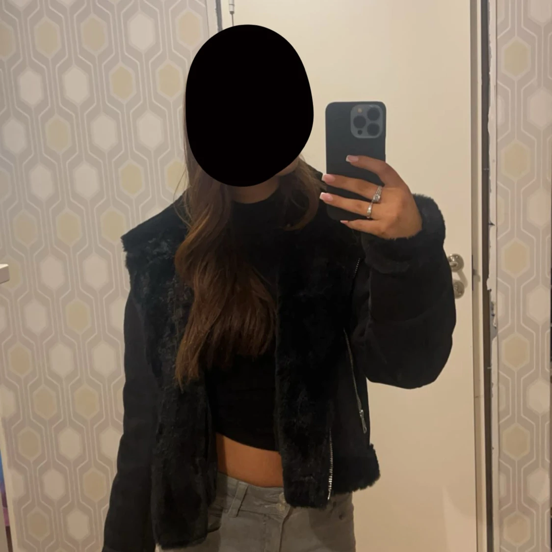 Svart teddyjacka  - 1