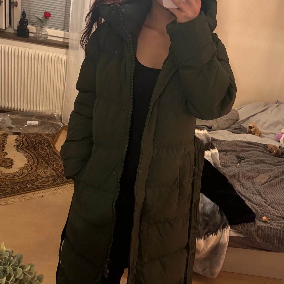 Mörkgrön lång pufferjacka - 1