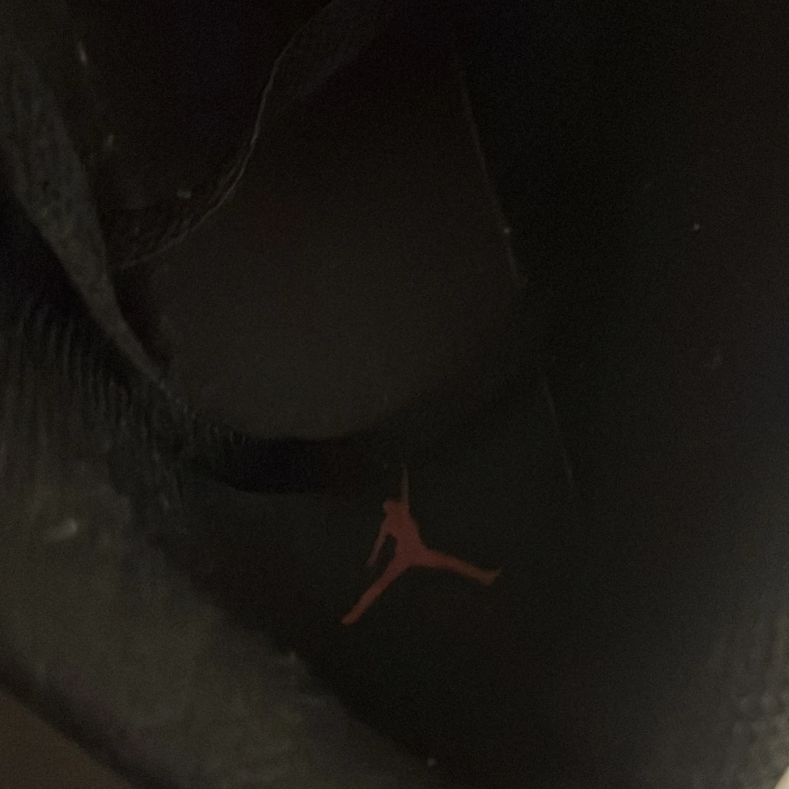 Nike Air Jordan 1 Mid Svart/Röd/Vit - 2