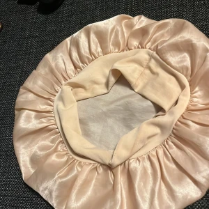 hår bunnet - har nån fläck som jag ej får bort💗