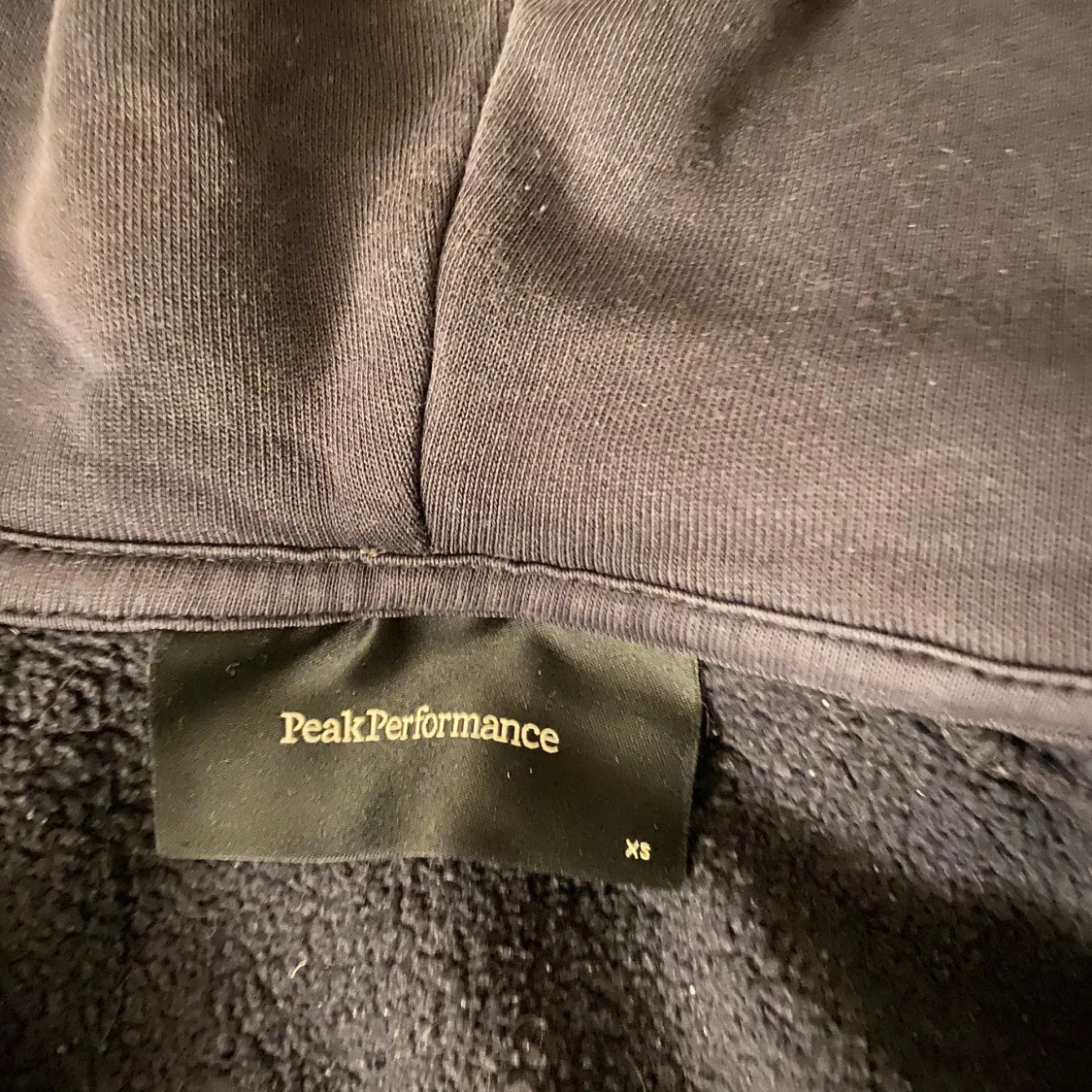 Svart hoodie Peak Performance XS - 3