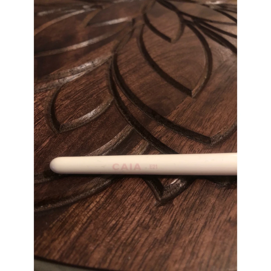 CAIA vit ögonskuggsborste E21 - 2