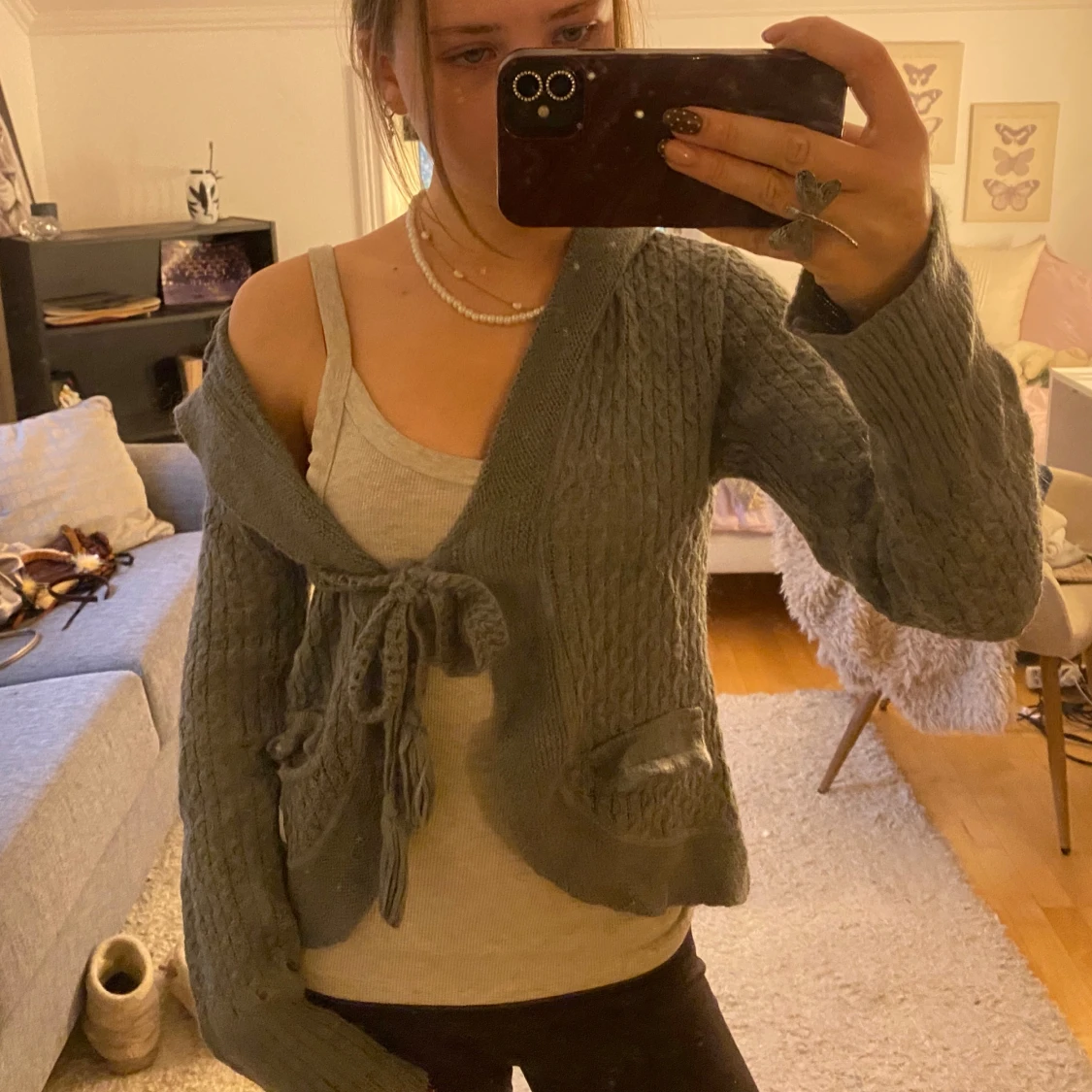 Grå stickad kofta  - 1