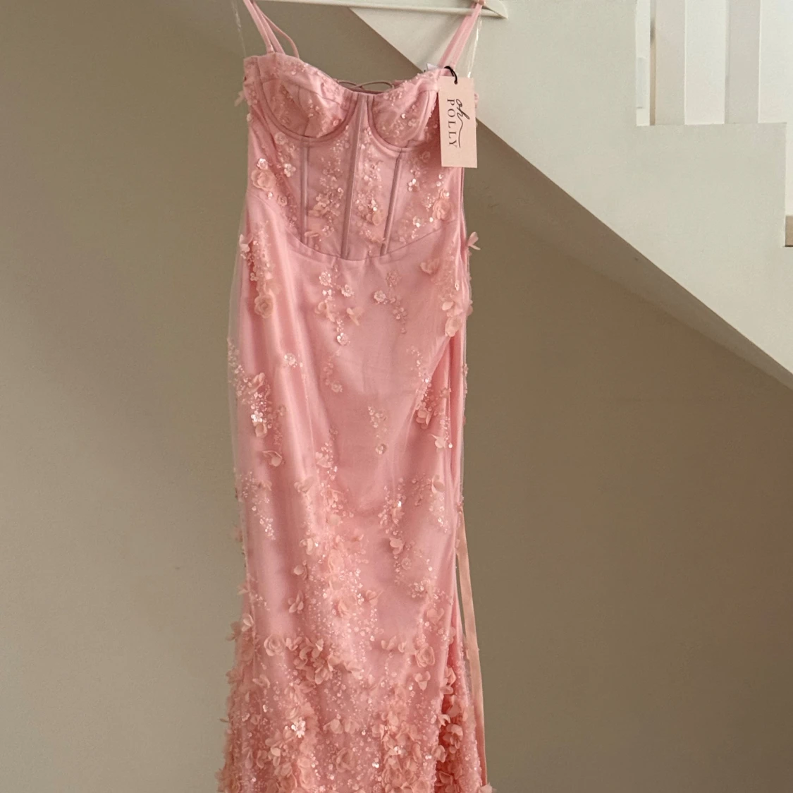 Ljusrosa långklänning från Oh Polly - 1