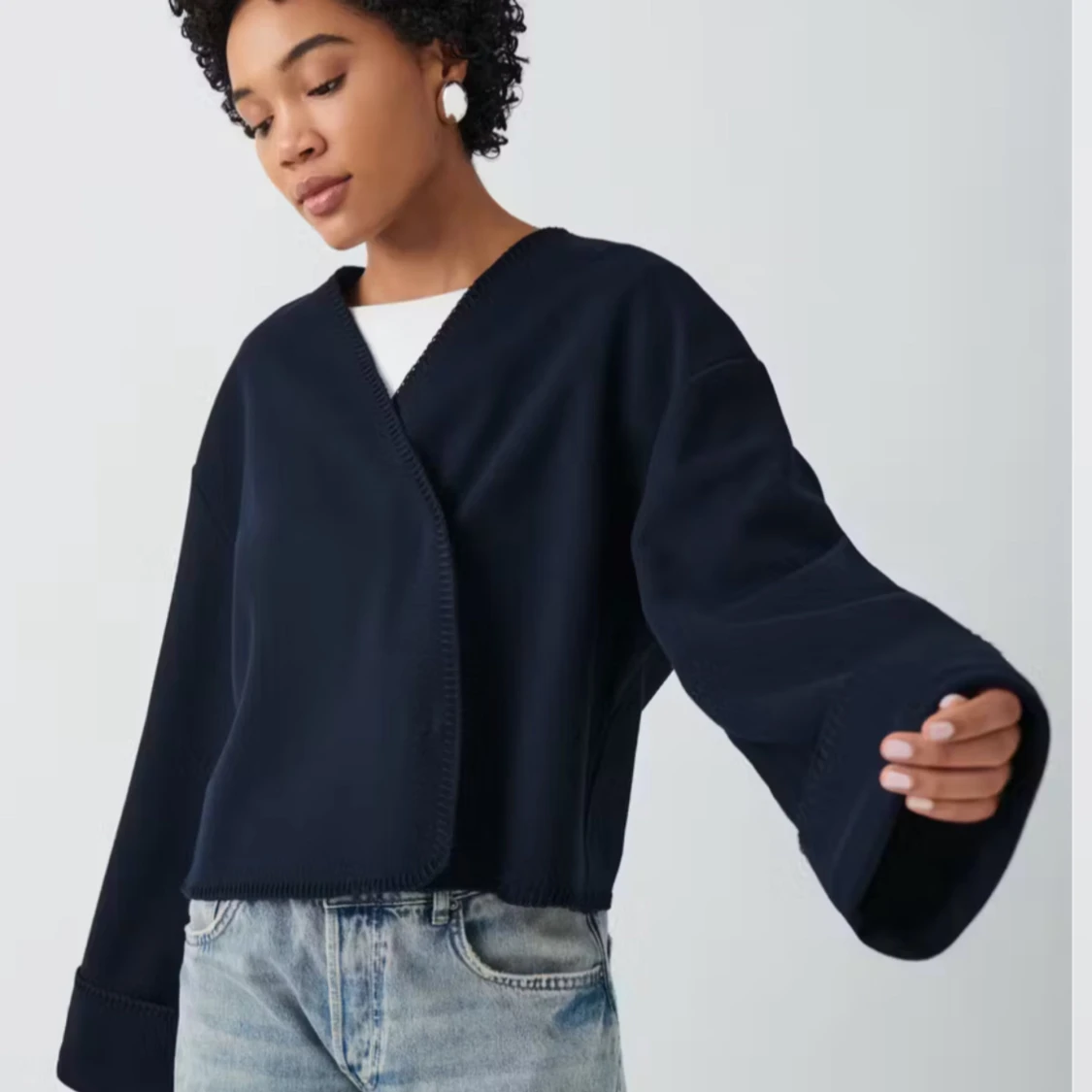 Mörkblå tunn jacka  - 1