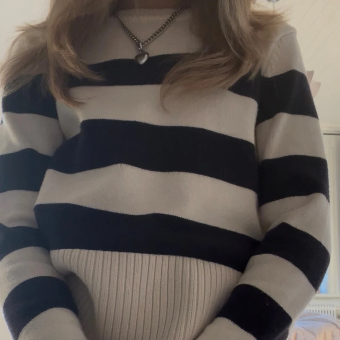 Randig stickad tröja - 2