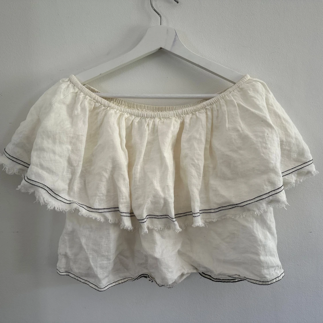Vit offshoulder linnetopp från Zara - 2