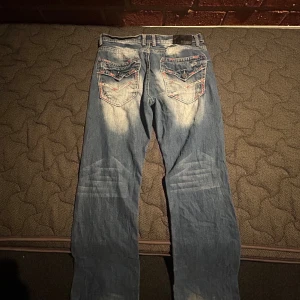 Blå bootcut jeans  - Inseam:77cm Waist:88cm Outer legs:106cm