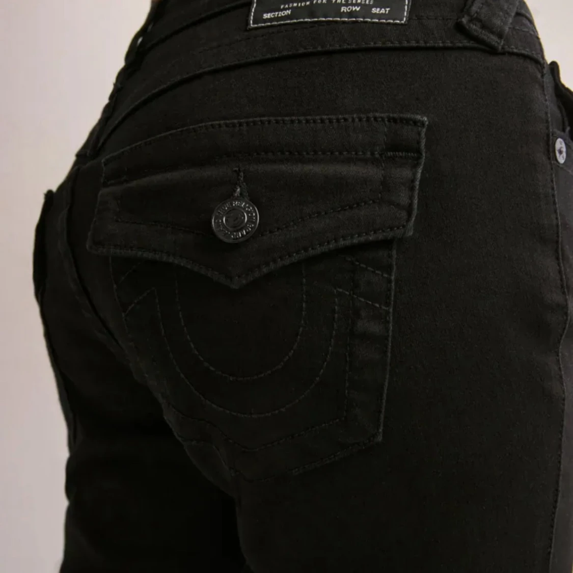 Svarta bootcut jeans från True Religion - 1