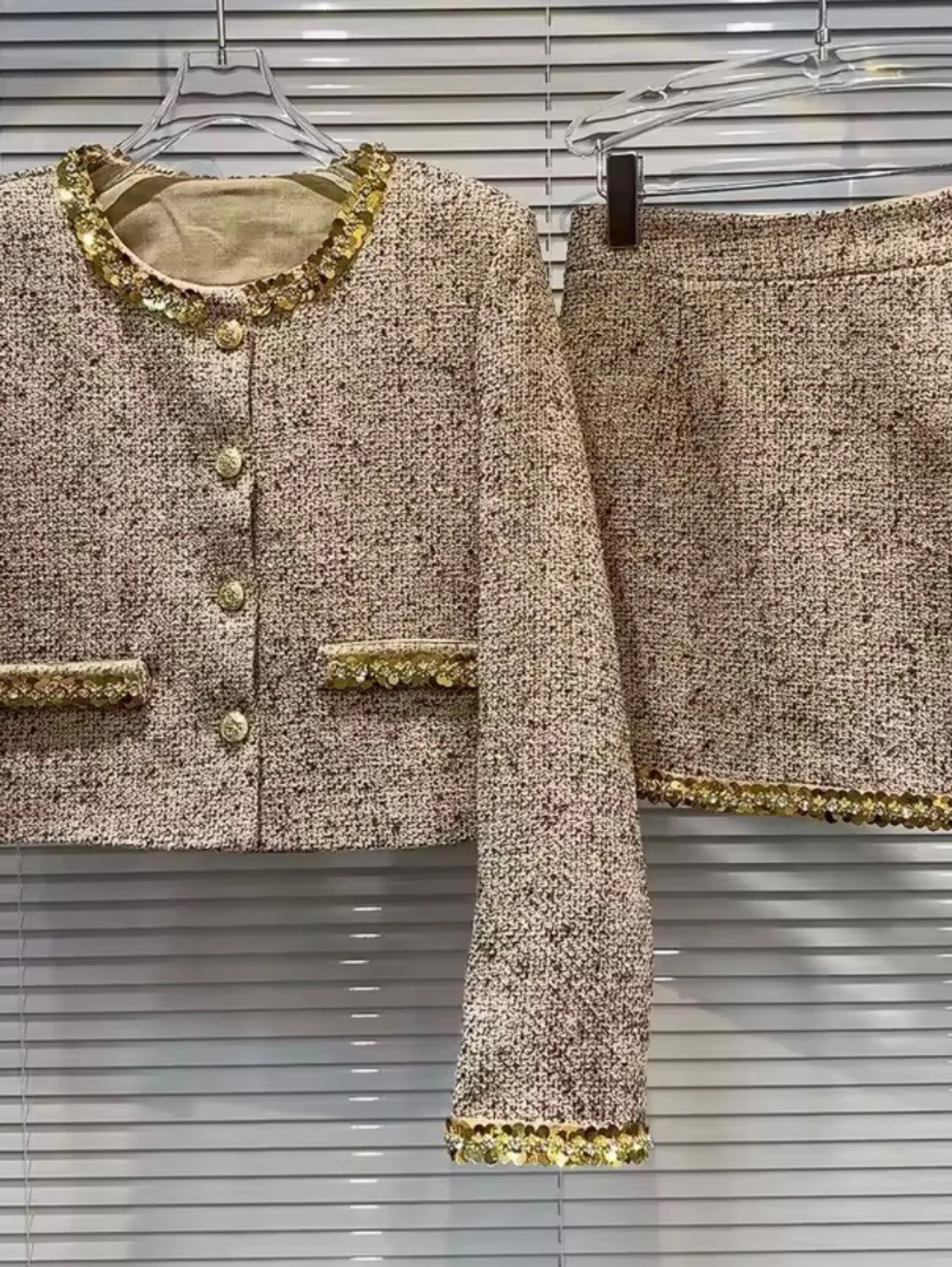 Set 2st jacka och kjol  - 3