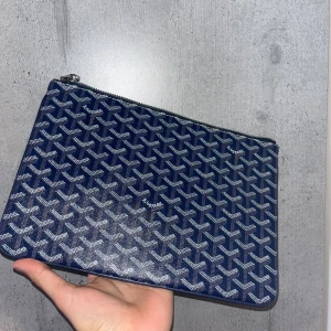Goyard väskro - Goyard väskor i 4 olika färger, skriv om du är intresserad!!!! Priset kan diskuteras!!