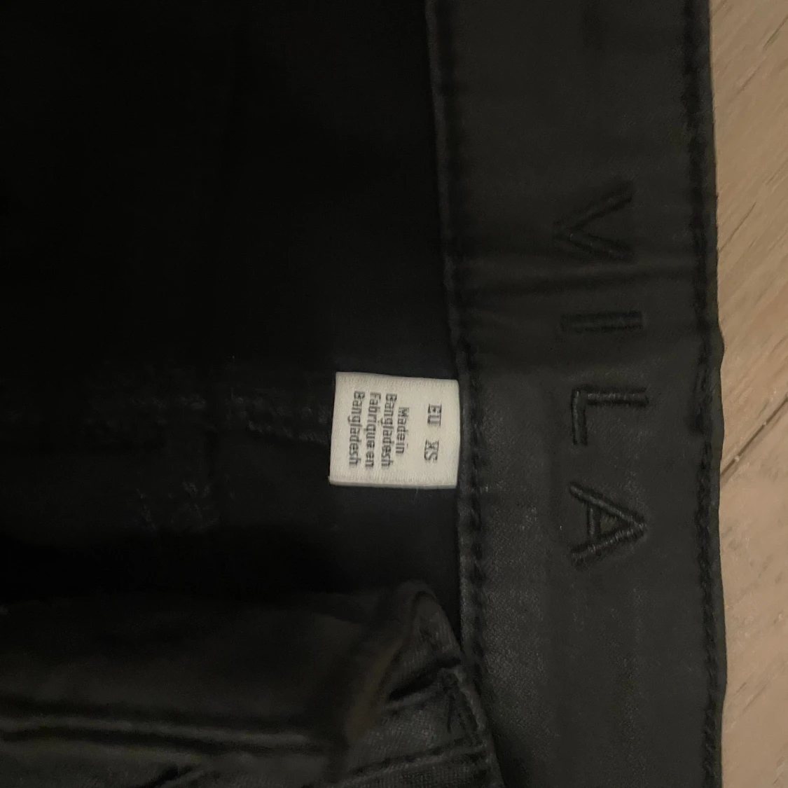 Svarta byxor från Vila, XS - 2