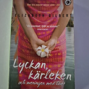 Lyckan, kärleken och meningen med livet - En inspirerande bok om att söka lycka, kärlek och livets mening. Perfekt för dig som vill läsa om personliga resor och självupptäckt. En modern klassiker som har sålt miljoner exemplar och hyllats av Oprah Winfrey.