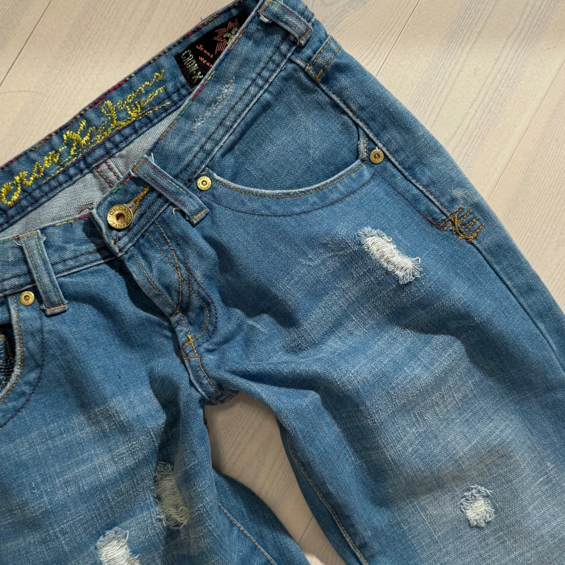 Low bootcut jeans med revor  - 3