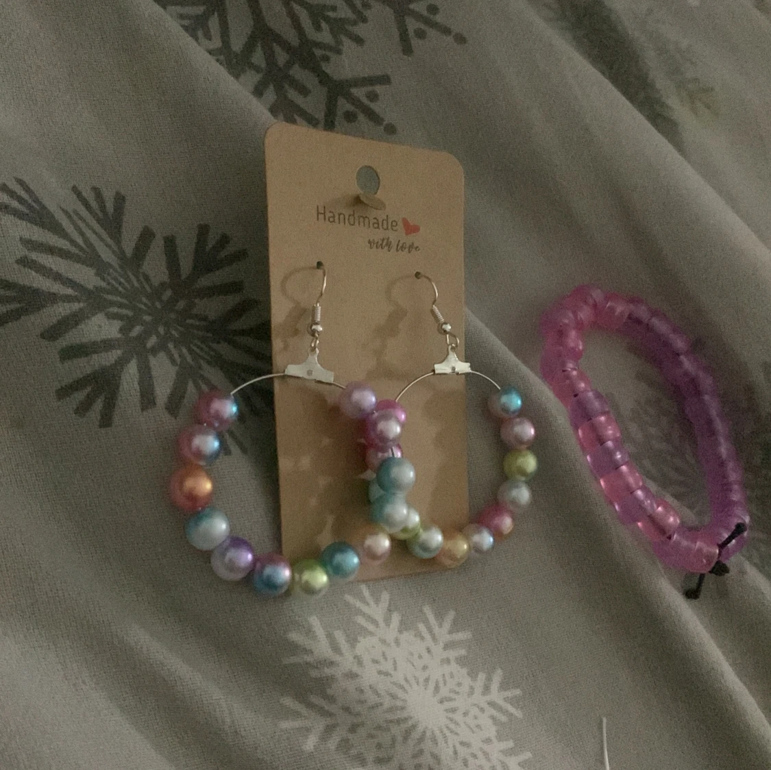 Färgglada pärlörhängen & rosa armband - 2