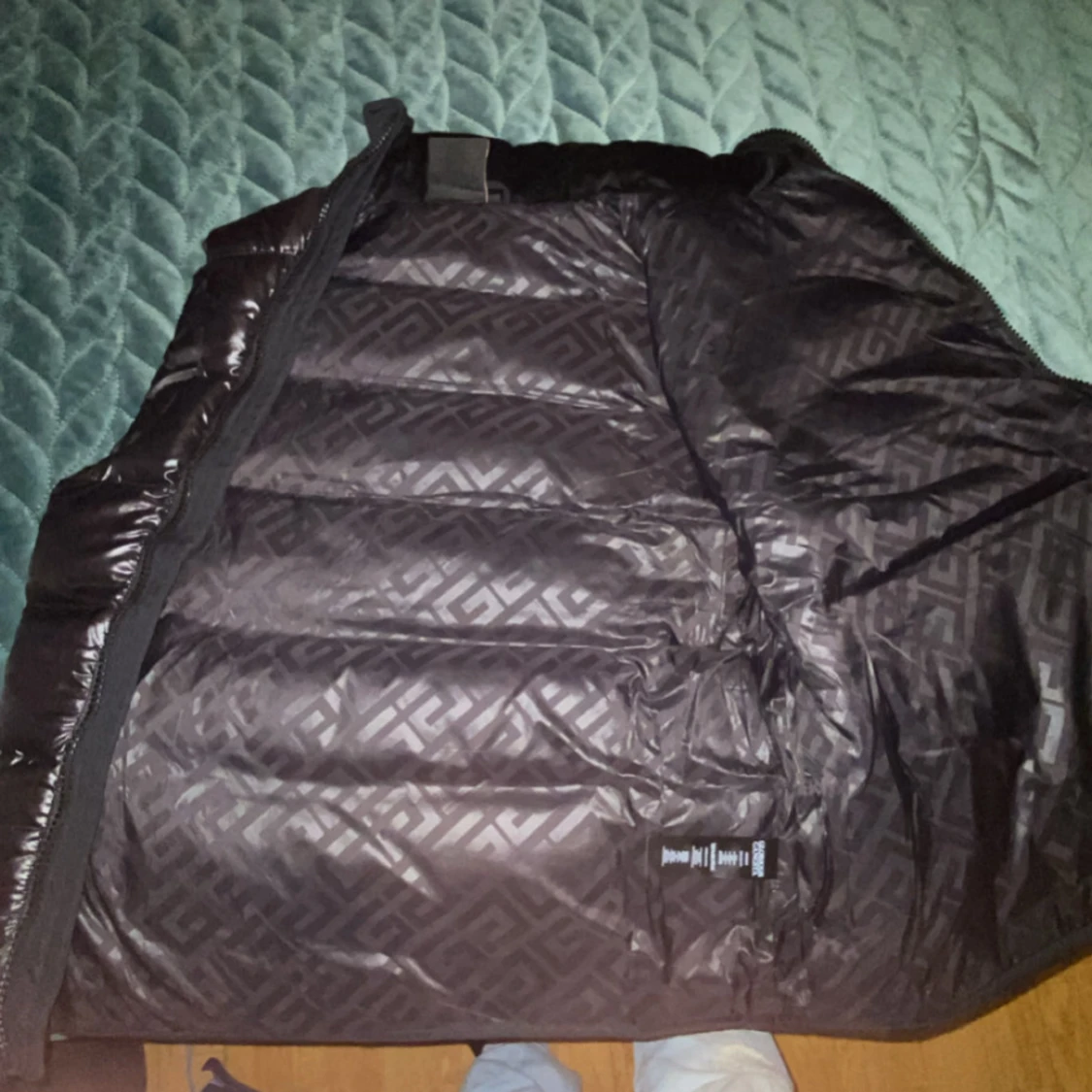 Svart dunväst Glorious Gangsta - 1