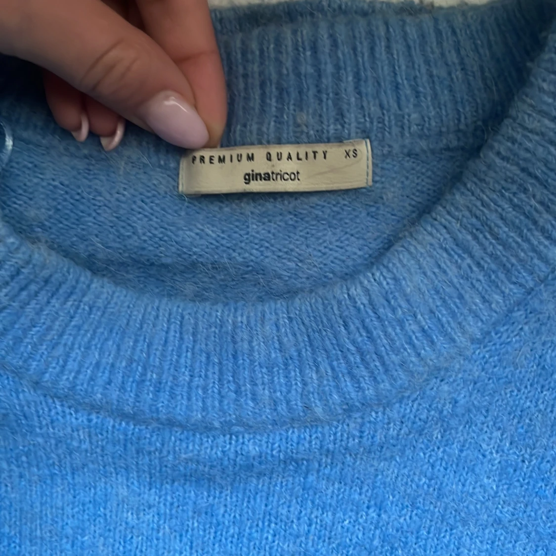 Blå stickad tröja från Gina Tricot - 3